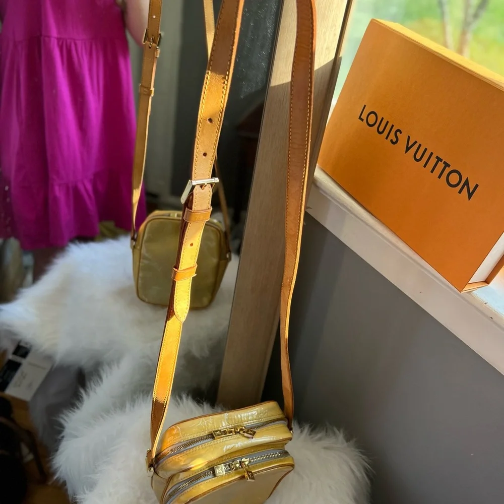Louis Vuitton Yellow Vernis Leather Crossbody Bag